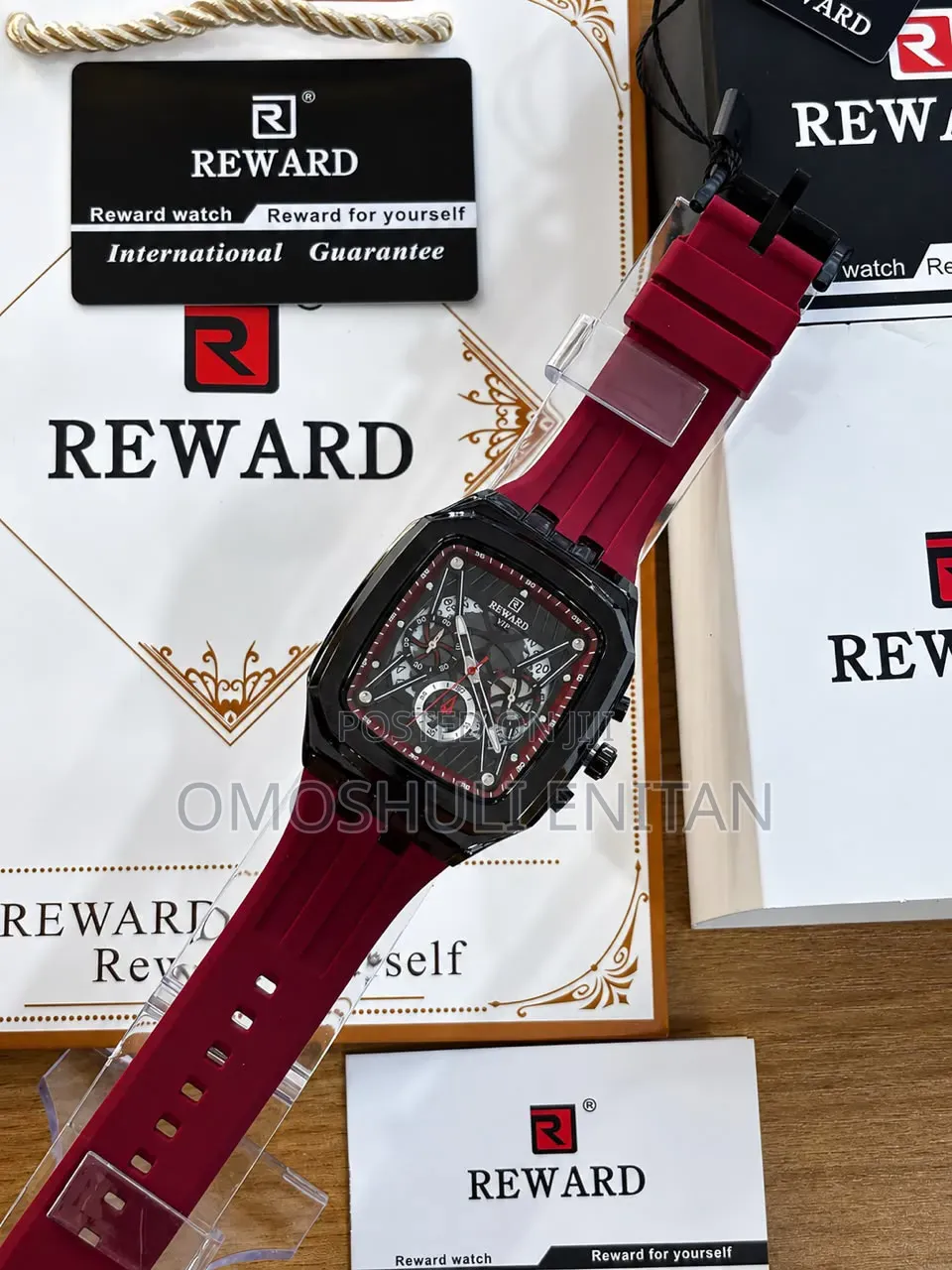Reward Rubber Strap Watch