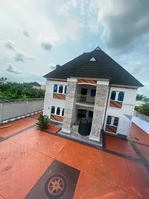 5bdrm Duplex in Shell Cooperative for sale