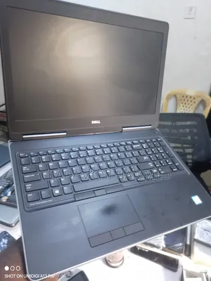 Laptop Dell Precision 7510 16GB Intel Core i7 SSD 512GB