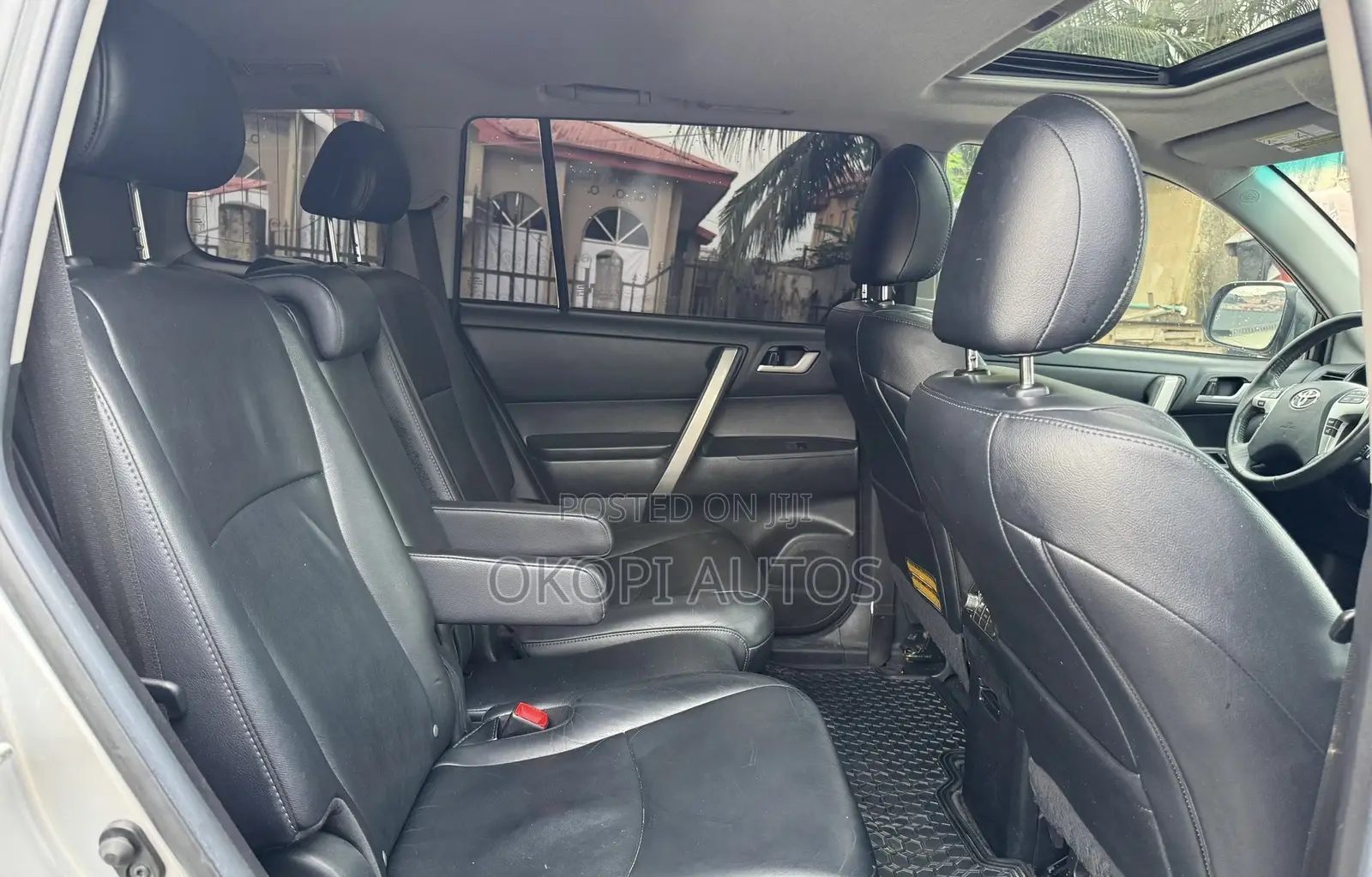 Toyota Highlander 2012 Silver