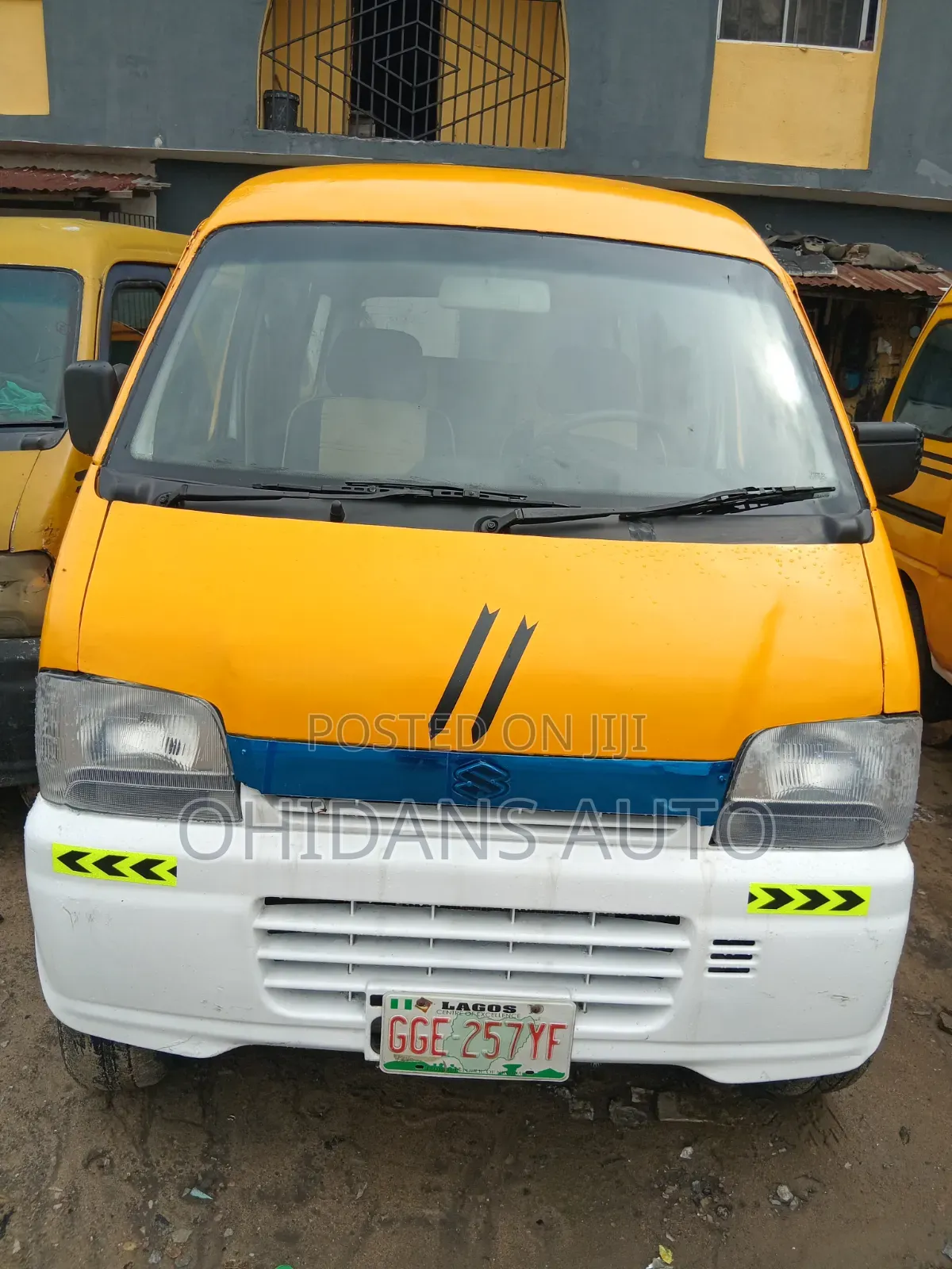 Suzuki Every 2010 Yellow