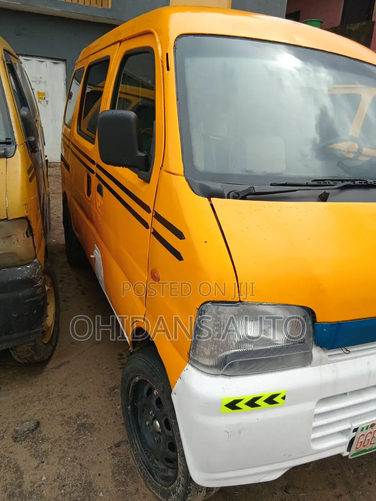 Suzuki Every 2010 Yellow