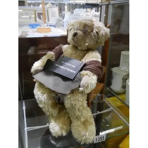 Reading Bear