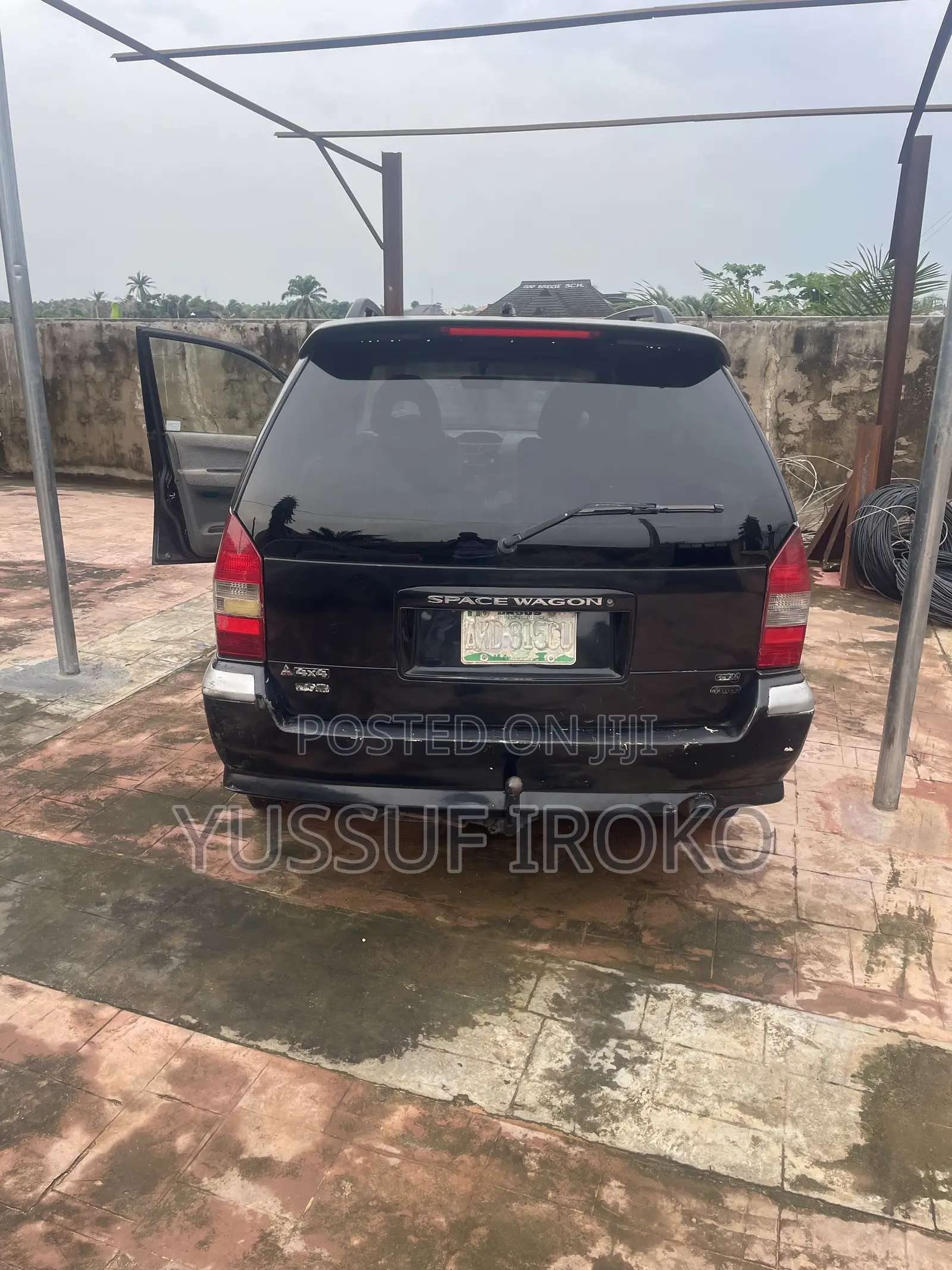 Mitsubishi SpaceWagon 2003 Black