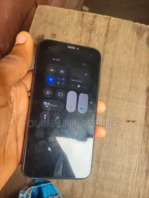 Apple iPhone 11 64 GB Black