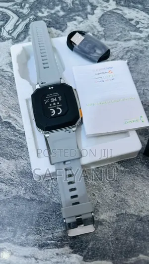 Silvery Watch, Plasti Case, 1400mah, 120-Day Standby, 120+Sports Mode