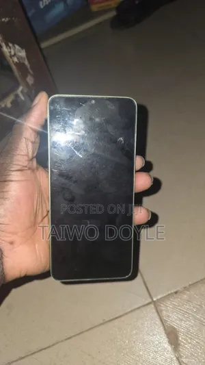 New Samsung Galaxy A05 64 GB Green