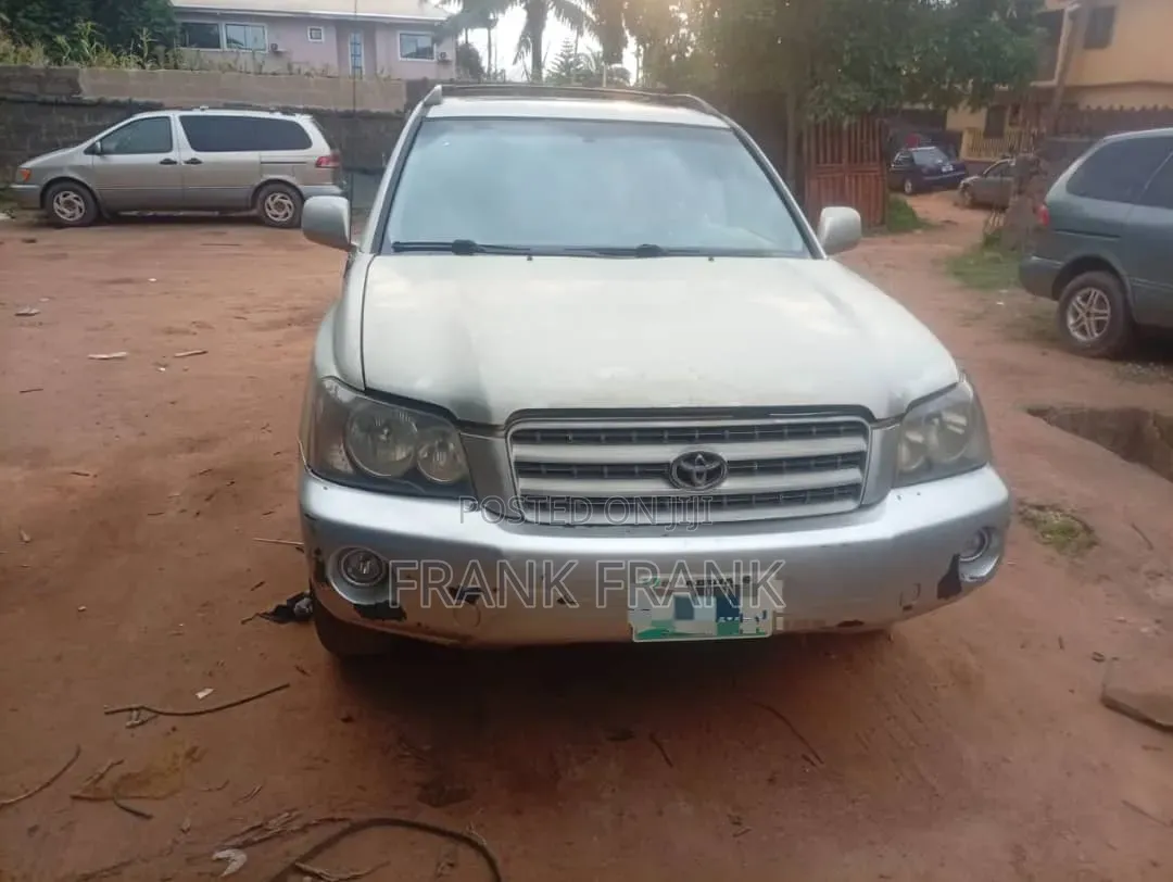 Toyota Highlander 2004 Silver