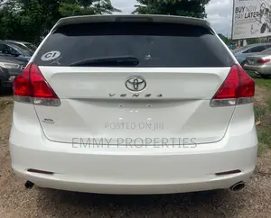 Toyota Venza 2012 White