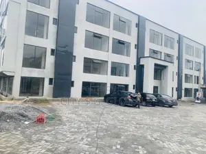 Shop Space in Wuse Zone for Rent