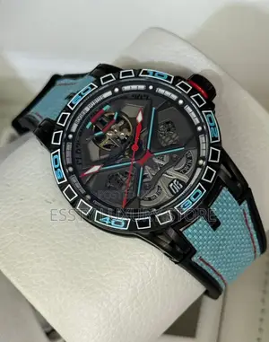 Roger Dubuis Quality Luxury Men Genuine Leather Wristwatch