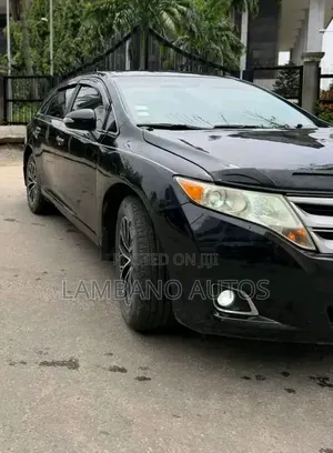 Toyota Venza 2011 Black
