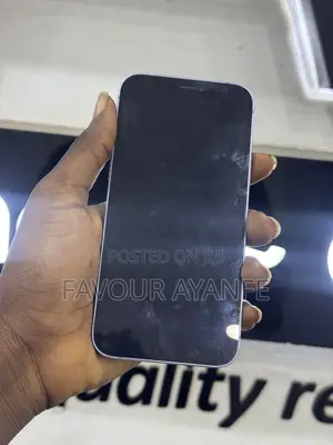 Apple iPhone 12 64 GB Purple