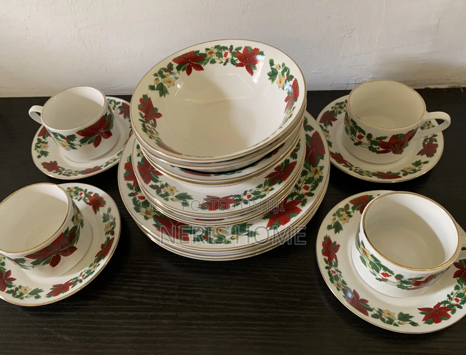Gibson Plate Set