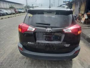 Toyota RAV4 2015 Black