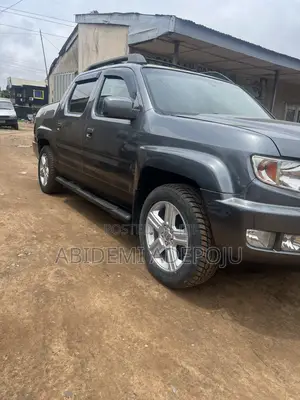 Honda Ridgeline 2011 Gray