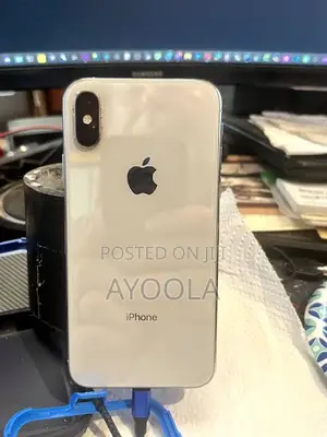 Apple iPhone X 64 GB Silver