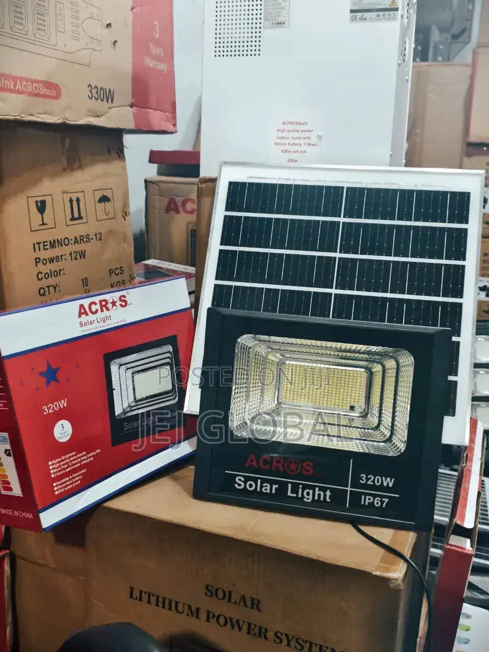 Acros 320w Solar Flood Light With Solar Panel – Ip67 Waterproof