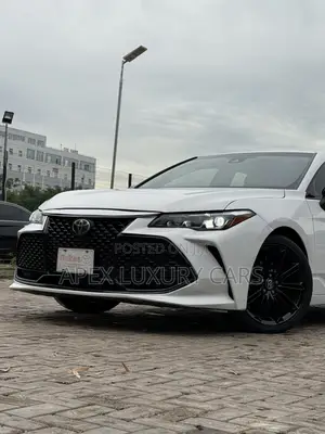 Toyota Avalon 2021 White