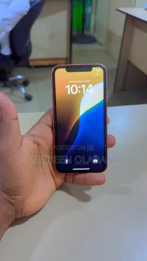 Apple iPhone XR 64 GB Orange