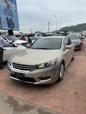 Honda Accord 2013 Gold