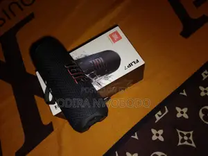 A Week Old JBL Flip 7 for Sale Urgently.