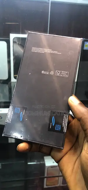 New Samsung Galaxy S22+ 5G 256 GB Black