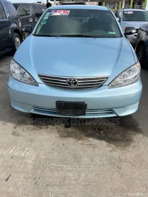 Toyota Camry SE 4dr Sedan (2.4L 4cyl 5A) 2005 Blue