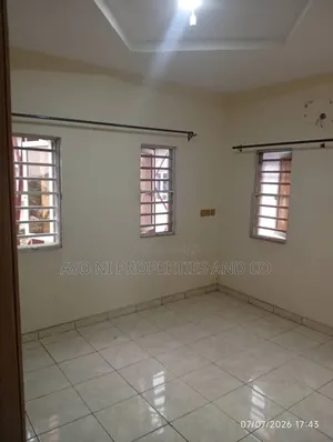2bdrm Block of Flats in Lagoon Estate Ogudu for rent