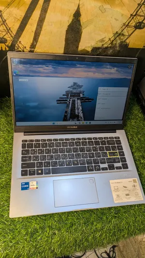 Laptop Asus Vivobook 14 8GB Intel Core i5 SSD 256GB
