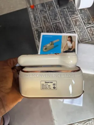 Quality Garment Steamer Iron