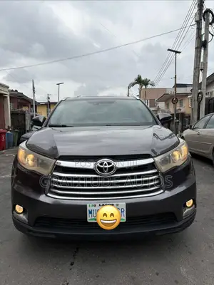 Toyota Highlander Limited Platinum 4dr SUV (3.5L 6cyl 6A) 2014 Gray