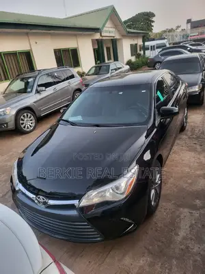 Toyota Camry 2016 Black