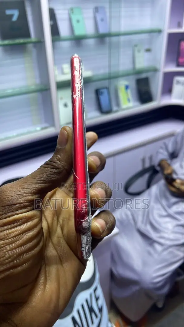 Apple iPhone 11 128 GB Red