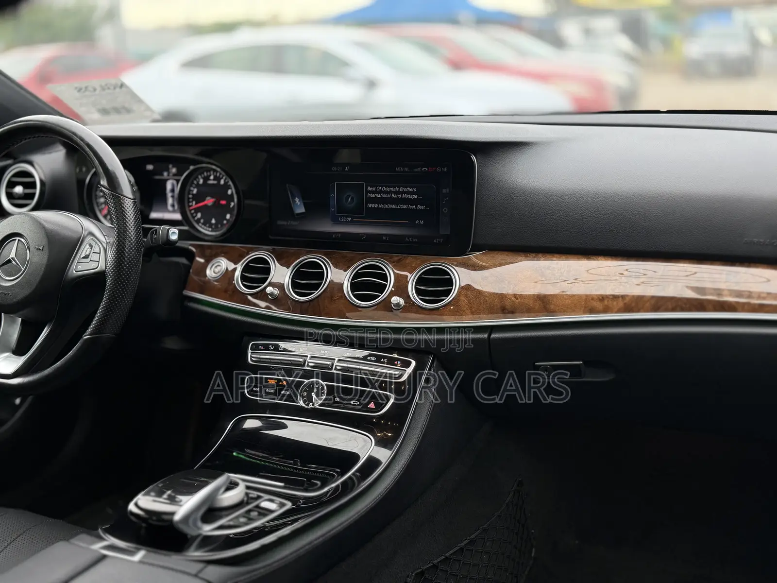 Mercedes-Benz E300 2017 Silver