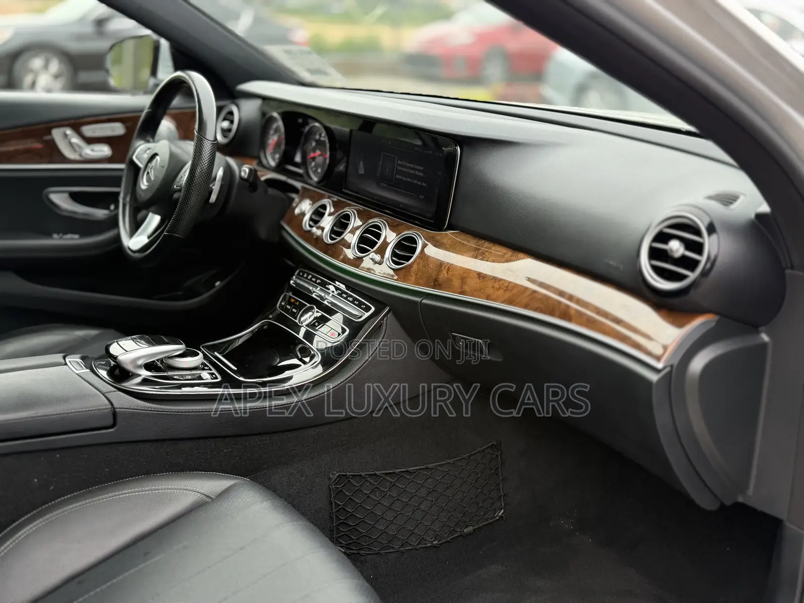 Mercedes-Benz E300 2017 Silver