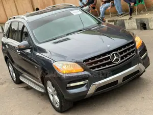 Mercedes-Benz M Class ML 350 4Matic 2012 Black