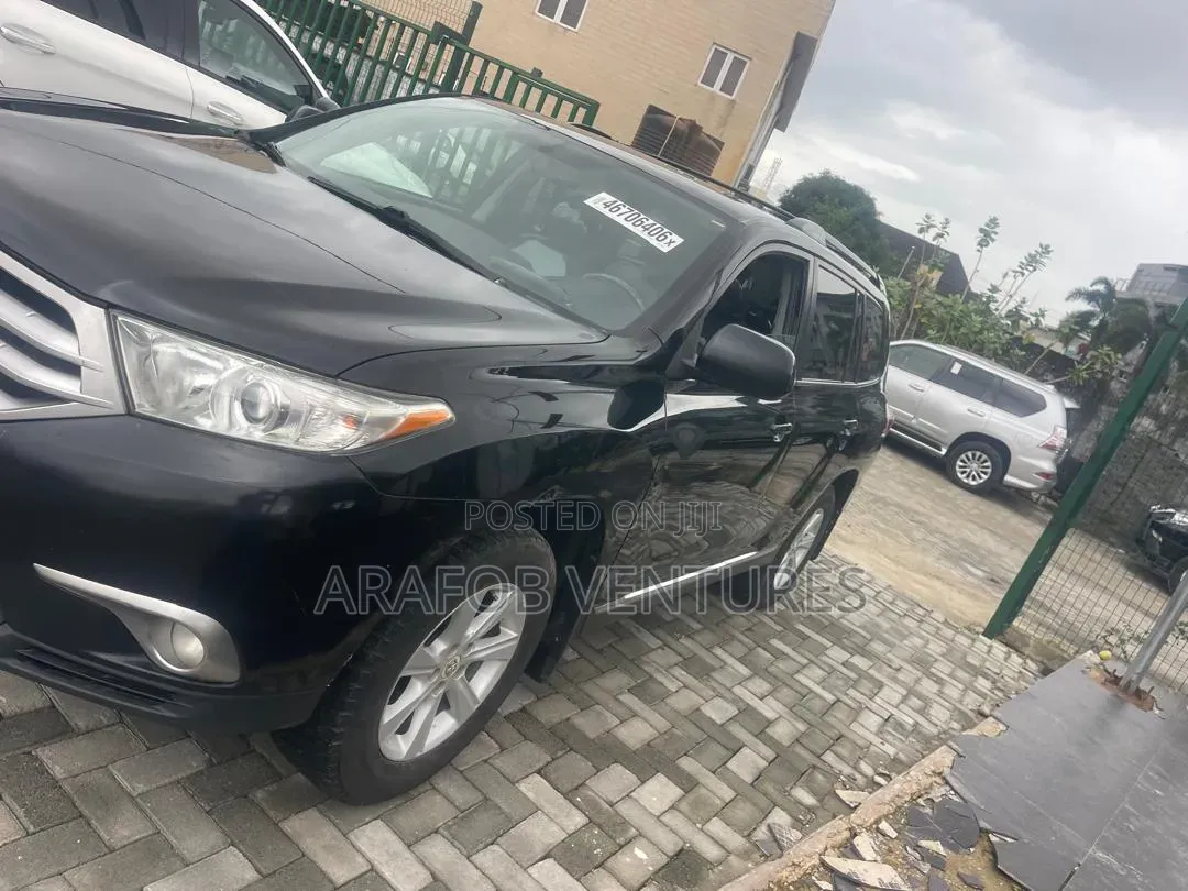 Toyota Highlander 2012 Black