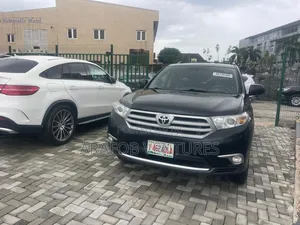 Toyota Highlander 2012 Black