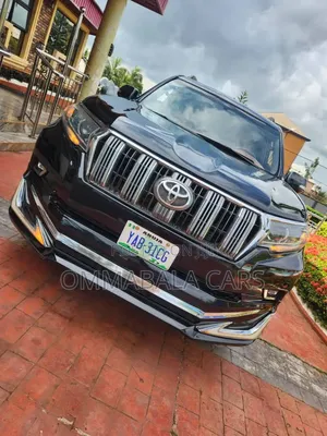 Toyota Land Cruiser Prado 2011 Black
