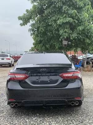 Toyota Camry XLE 2022 Black