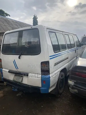 Mitsubishi L300 1999 White