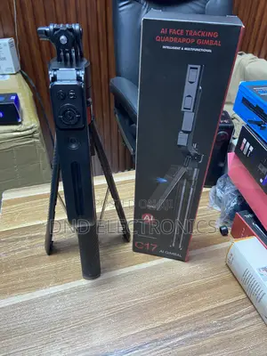 C17 Ai Face Tracking Quadrapod Gimbal 
