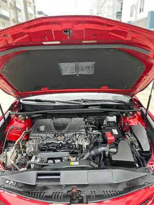 Toyota Camry XSE V6 2021 Red