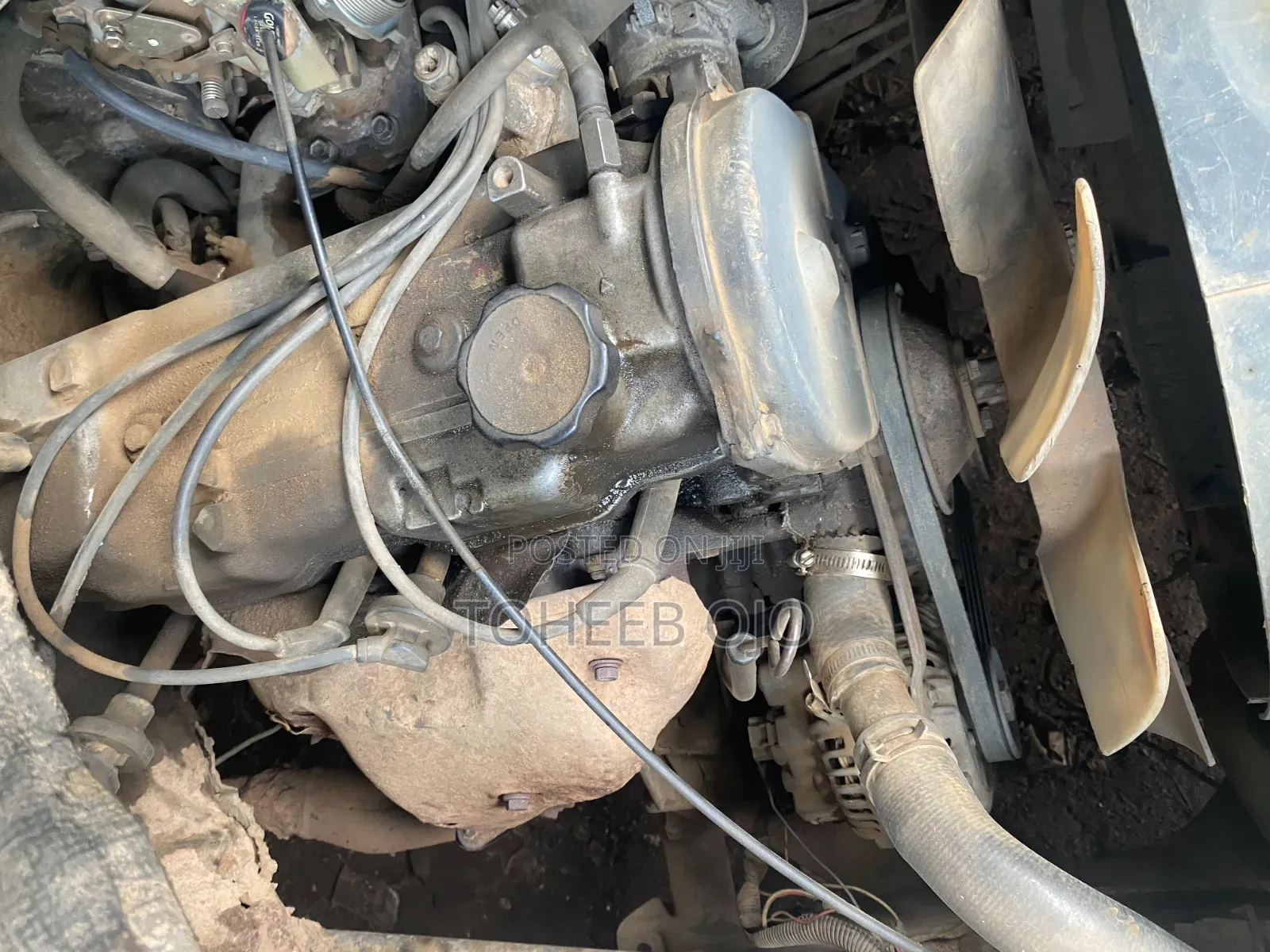 Mitsubishi L300 1999 White