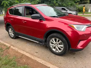 Toyota RAV4 2017 Red