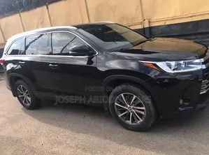 Toyota Highlander XLE 2019 Black