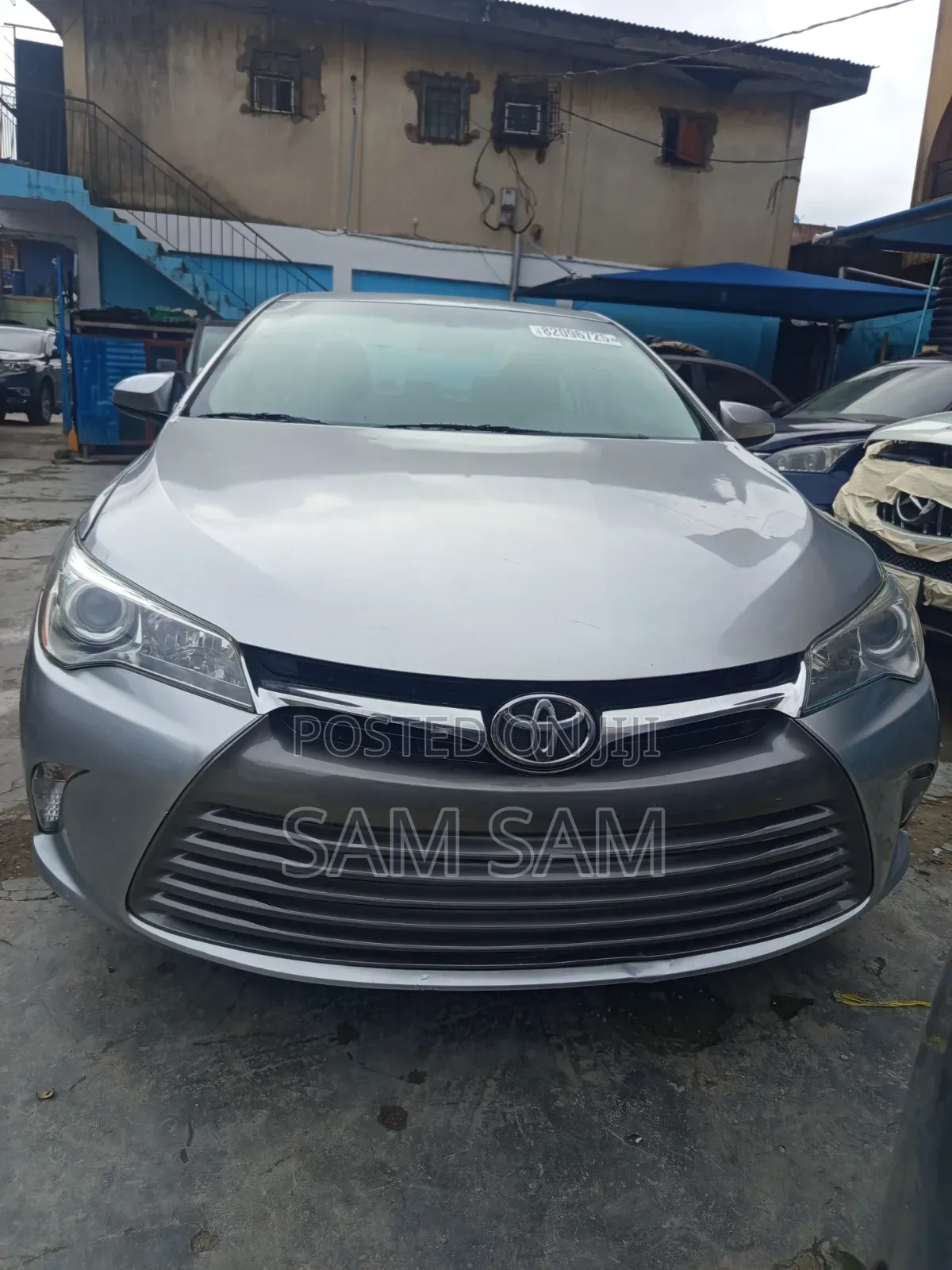 Toyota Camry 2017 Silver