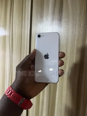 Apple iPhone SE 128 GB White