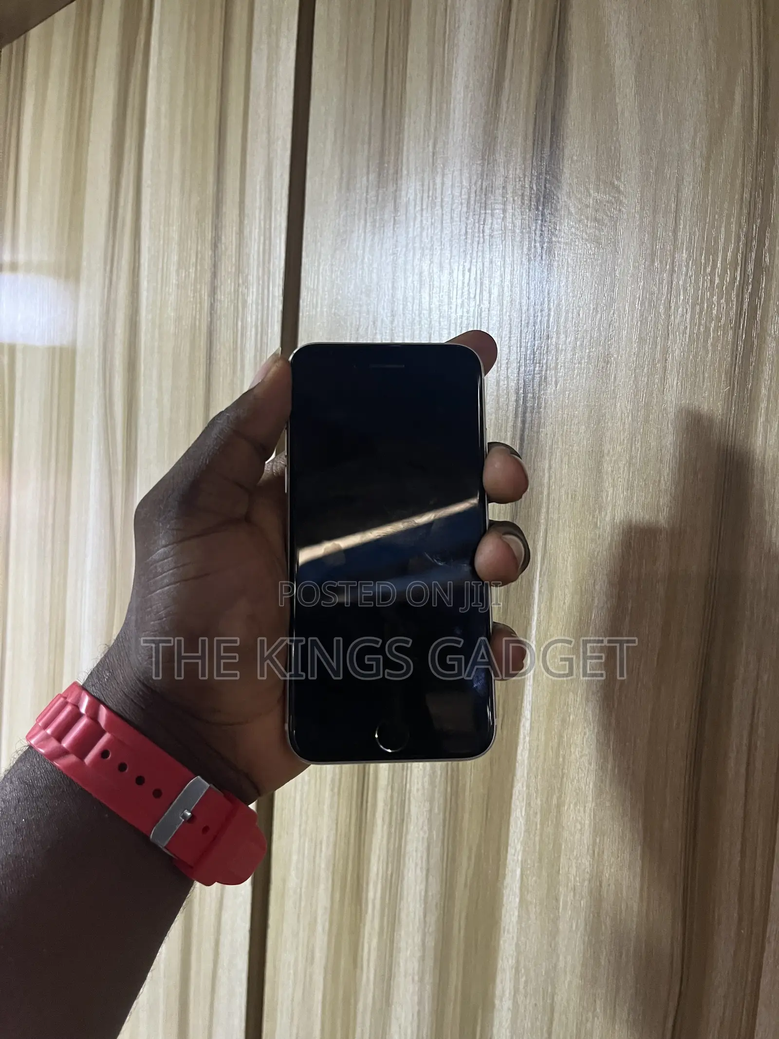 Apple iPhone SE 128 GB White